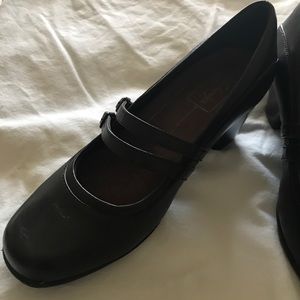 Your new favorite Mary Janes!